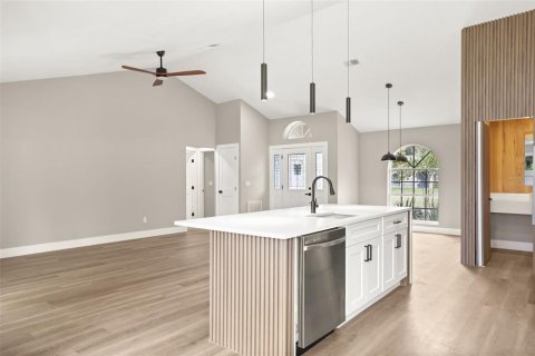 Casa en venta en Clermont, Florida, 3 dormitorios, 147.81 m2 № 2280278 - foto 11