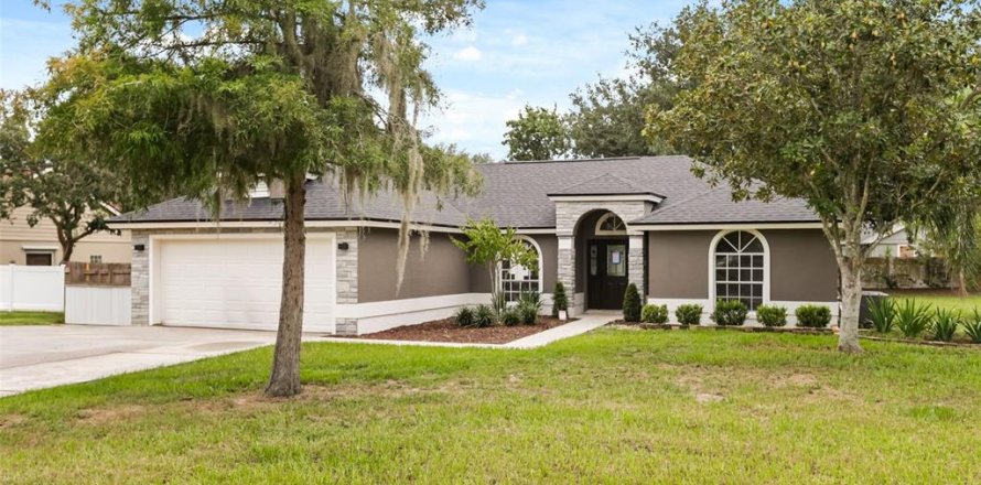 Casa en Clermont, Florida 3 dormitorios, 147.81 m2 № 2280278