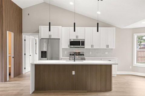 Casa en venta en Clermont, Florida, 3 dormitorios, 147.81 m2 № 2280278 - foto 6