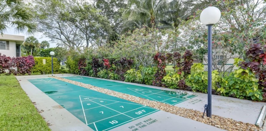 Condo in Pompano Beach, Florida, 3 bedrooms № 959468