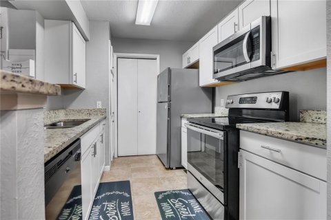 Copropriété à vendre à Orlando, Floride: 1 chambre, 61.32 m2 № 1900710 - photo 5