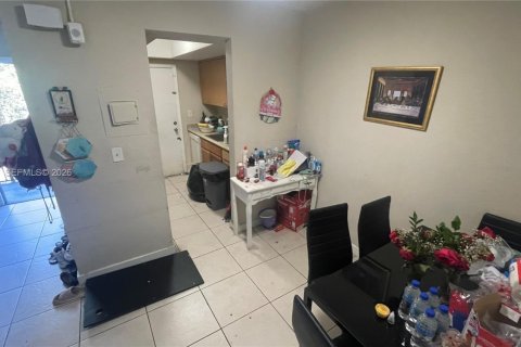 Купить кондоминиум в Норт-Майами, Флорида 1 спальня, 70.7м2, № 2045867 - фото 7