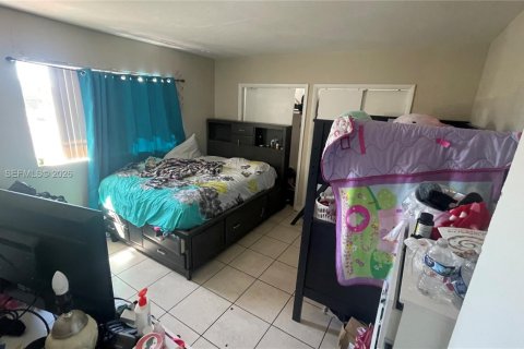 Купить кондоминиум в Норт-Майами, Флорида 1 спальня, 70.7м2, № 2045867 - фото 9