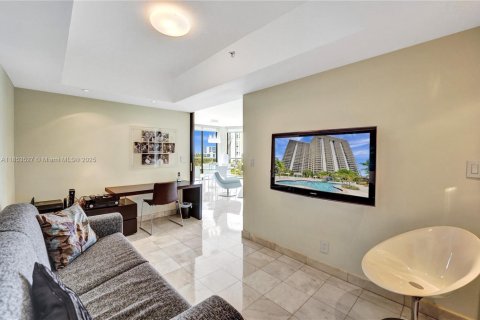 Copropriété à louer à Aventura, Floride: 4 chambres, 193.24 m2 № 2038132 - photo 10