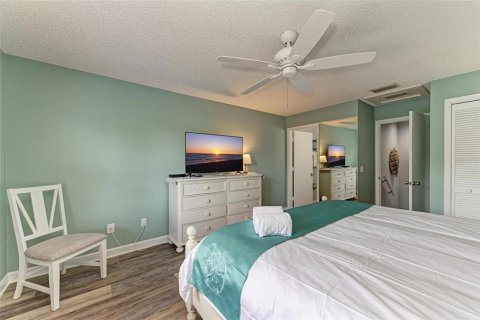 Condominio en venta en Holmes Beach, Florida, 2 dormitorios, 94.95 m2 № 1841957 - foto 19