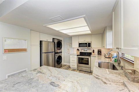 Condominio en venta en Holmes Beach, Florida, 2 dormitorios, 94.95 m2 № 1841957 - foto 9