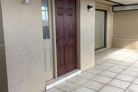 Villa ou maison à louer à Boynton Beach, Floride: 1 chambre, 74.41 m2 № 2046012 - photo 4