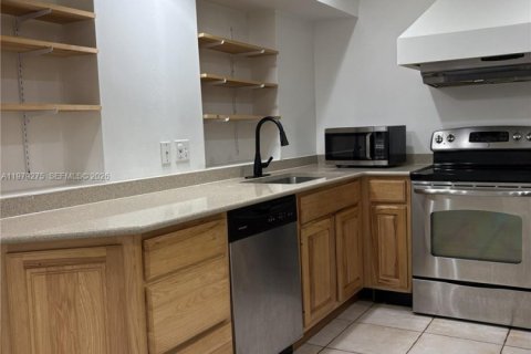 Villa ou maison à louer à Boynton Beach, Floride: 1 chambre, 74.41 m2 № 2046012 - photo 16