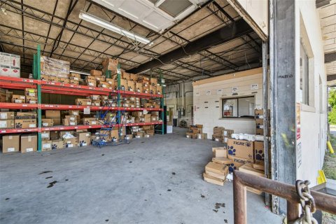 Immobilier commercial à vendre à Tampa, Floride: 2192.12 m2 № 1758447 - photo 4
