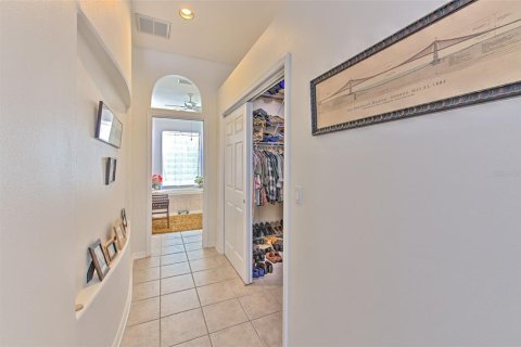 Villa ou maison à vendre à Valrico, Floride: 5 chambres, 260.22 m2 № 2400173 - photo 17