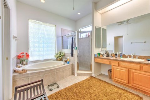 Villa ou maison à vendre à Valrico, Floride: 5 chambres, 260.22 m2 № 2400173 - photo 19