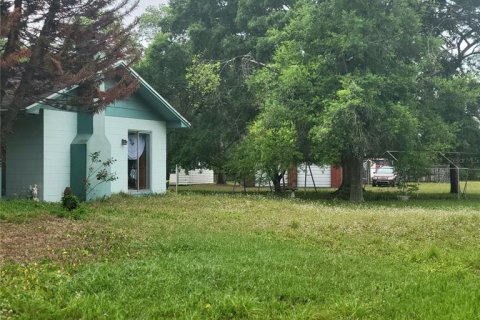Commercial property in Apopka, Florida 249.81 sq.m. № 2215620 - photo 4