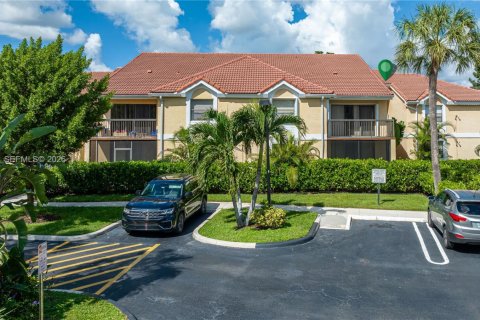 Condo à Coral Springs, Floride, 2 chambres  № 2436292