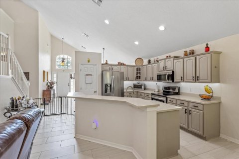 House in Orlando, Florida 4 bedrooms, 237.18 sq.m. № 1780422 - photo 21