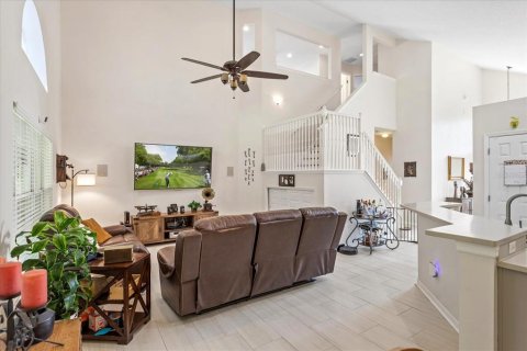 House in Orlando, Florida 4 bedrooms, 237.18 sq.m. № 1780422 - photo 19