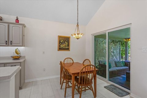House in Orlando, Florida 4 bedrooms, 237.18 sq.m. № 1780422 - photo 20