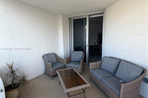 Apartment in Miami Beach, Florida 1 bedroom, 84.73 sq.m. № 1998339 - photo 25