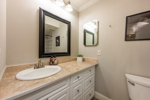 Condo in Longwood, Florida, 2 bedrooms  № 1719909 - photo 16