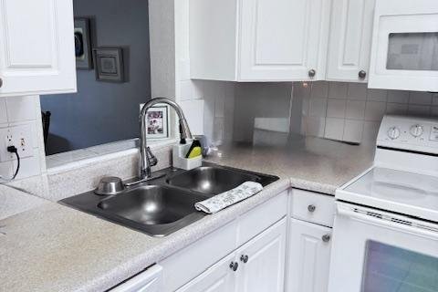 Condo in Margate, Florida, 2 bedrooms  № 2245284 - photo 2