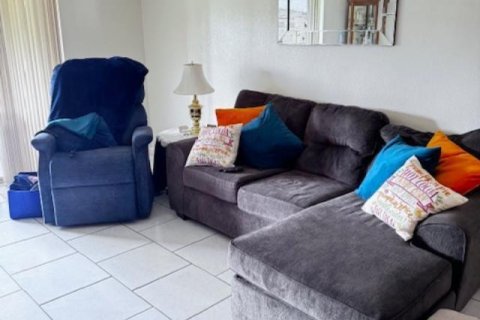 Condo in Margate, Florida, 2 bedrooms  № 2245284 - photo 6