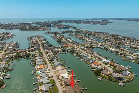 Terreno en venta en Saint Petersburg, Florida № 1679602 - foto 15