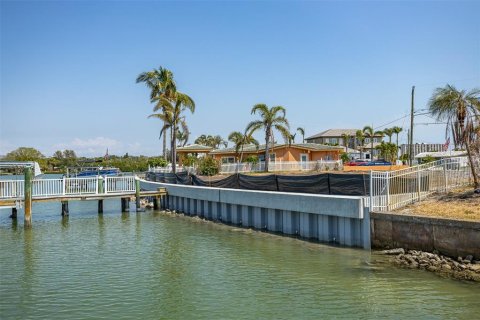 Terreno en venta en Saint Petersburg, Florida № 1679602 - foto 5