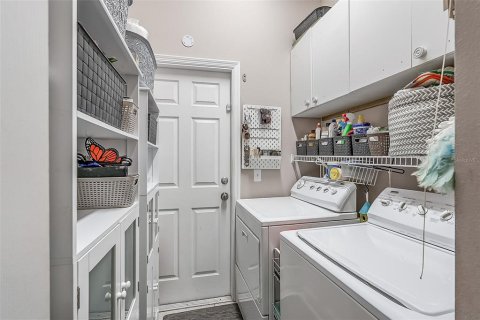 Casa en venta en Winter Springs, Florida, 3 dormitorios, 172.52 m2 № 2156647 - foto 26