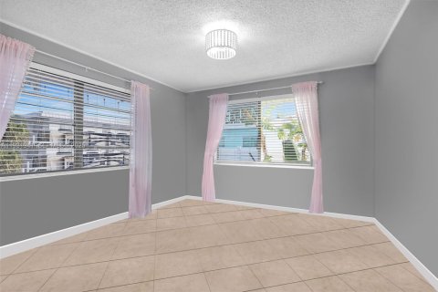 Casa en venta en Marathon, Florida, 2 dormitorios, 87.79 m2 № 2055969 - foto 21