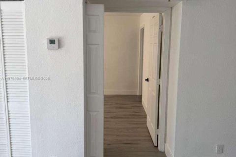 Снять в аренду квартиру в Плантация, Флорида 1 спальня, 59.18м2, № 2079625 - фото 5