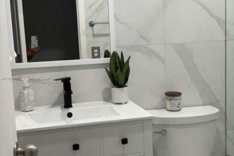 Купить виллу или дом в Майами, Флорида 4 спальни, 205.69м2, № 1997439 - фото 19