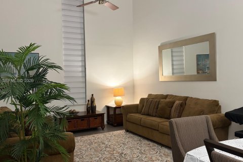 Купить виллу или дом в Майами, Флорида 4 спальни, 205.69м2, № 1997439 - фото 4