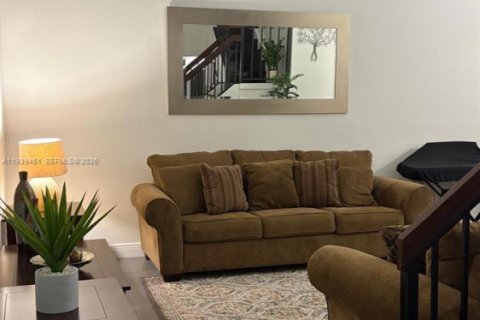 Купить виллу или дом в Майами, Флорида 4 спальни, 205.69м2, № 1997439 - фото 12