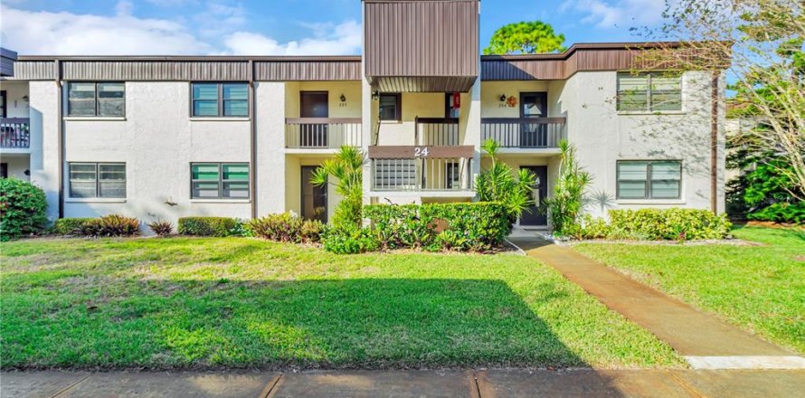 Condo in Clearwater, Florida, 2 bedrooms  № 2378019