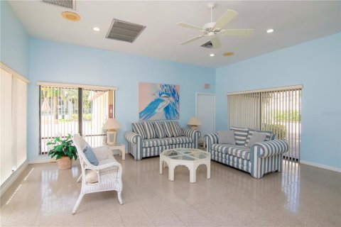 Condo in Clearwater, Florida, 2 bedrooms  № 2378019 - photo 22