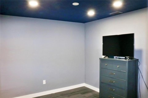 House in Miramar, Florida 3 bedrooms, 192.03 sq.m. № 2244904 - photo 27
