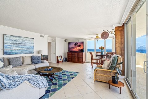 Condominio en alquiler en Boca Raton, Florida, 3 dormitorios, 186.36 m2 № 1957835 - foto 27