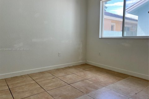 House in Homestead, Florida 3 bedrooms, 128.76 sq.m. № 2052916 - photo 4