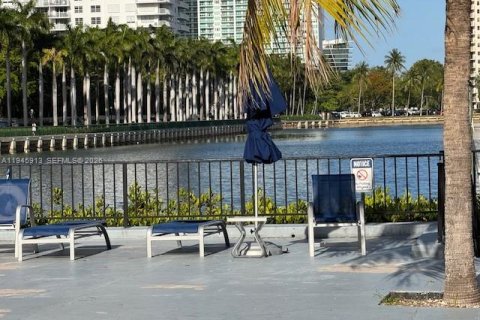 Condominio en alquiler en Aventura, Florida, 2 dormitorios, 114.46 m2 № 2004143 - foto 25