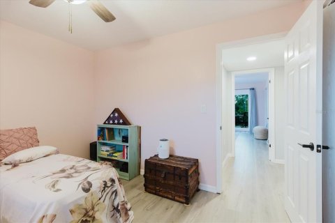 Condominio en venta en Tarpon Springs, Florida, 2 dormitorios, 85.19 m2 № 1899359 - foto 21