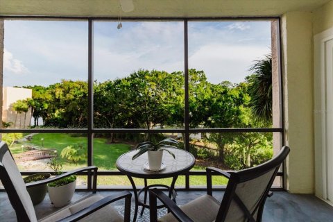 Condominio en venta en Tarpon Springs, Florida, 2 dormitorios, 85.19 m2 № 1899359 - foto 15