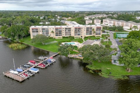 Condominio en venta en Tarpon Springs, Florida, 2 dormitorios, 85.19 m2 № 1899359 - foto 30