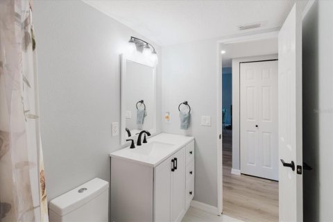 Condominio en venta en Tarpon Springs, Florida, 2 dormitorios, 85.19 m2 № 1899359 - foto 19