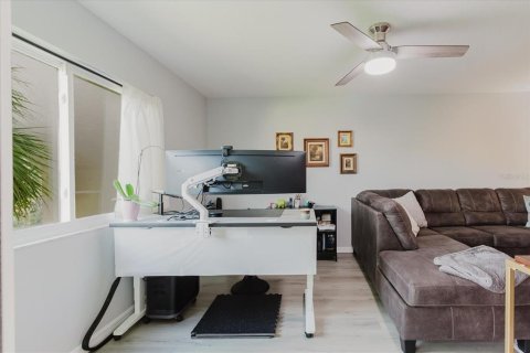 Condominio en venta en Tarpon Springs, Florida, 2 dormitorios, 85.19 m2 № 1899359 - foto 13