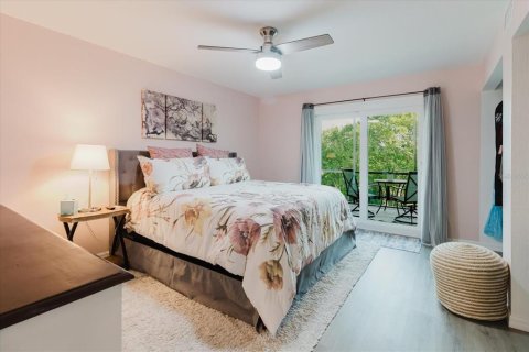 Condominio en venta en Tarpon Springs, Florida, 2 dormitorios, 85.19 m2 № 1899359 - foto 16