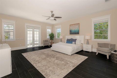 Villa ou maison à vendre à Miami, Floride: 7 chambres, 538.55 m2 № 2015963 - photo 20