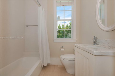 Villa ou maison à vendre à Miami, Floride: 7 chambres, 538.55 m2 № 2015963 - photo 18