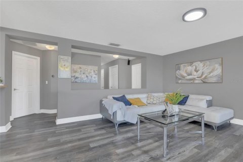 Villa ou maison à vendre à Clermont, Floride: 3 chambres, 170.01 m2 № 1735147 - photo 14