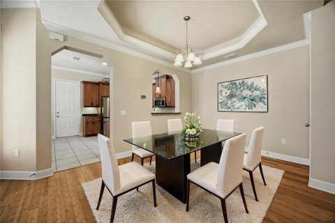 Condo in Gainesville, Florida, 3 bedrooms № 2138153 - photo 13