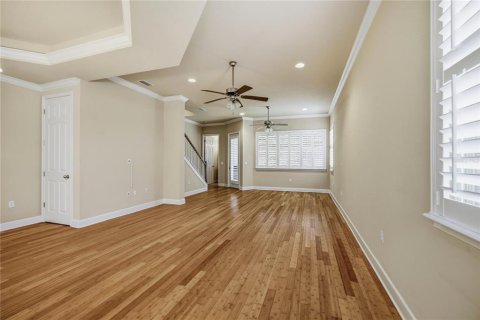 Condo in Gainesville, Florida, 3 bedrooms № 2138153 - photo 10