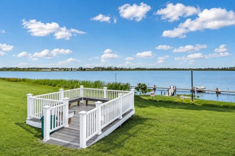 Apartamento en alquiler en Winter Haven, Florida, 2 dormitorios, 99.68 m2 № 2142666 - foto 12